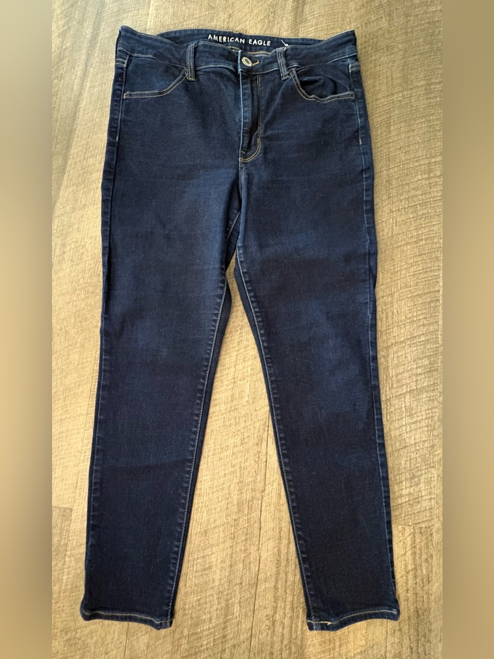 American Eagle Hi-Rise Jegging